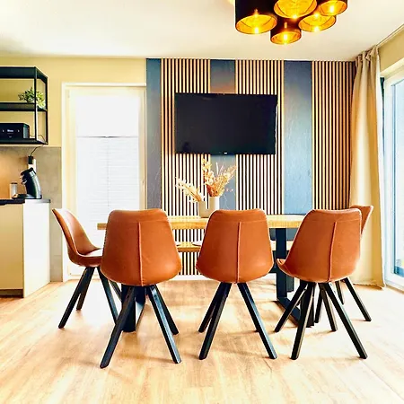 Design-fewo Fleesensee, Wallbox, Sauna, Terrasse Унтер-Гохрен