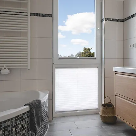 Дом отдыха Design-fewo Fleesensee, Wallbox, Sauna, Terrasse *